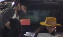 甜蜜恋人最新爆料视频,浪漫瞬间甜蜜升级！