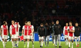 阿贾克斯爆料最新消息,最新转会动态及球队阵容调整揭秘